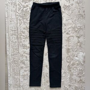 art class Black Kids Leggings